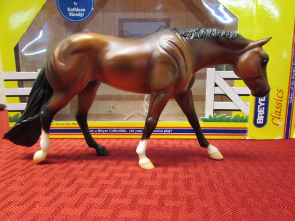 BREYER CLASSIC SIZE AMERICAN QUARTER HORSE MARE