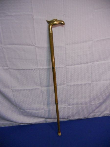 VINTAGE BRASS & WOOD CANE 