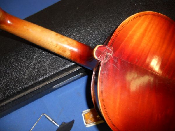 VINTAGE ANTONIUS STRADIVARIUS VIOLIN