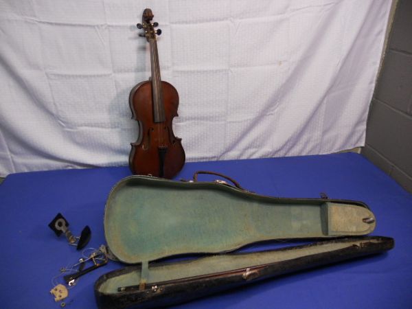 VINTAGE VUILLAUME A PARIS VIOLIN