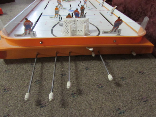 1 RARE 1985-86 COLECO STANLEY CUP TOY HOCKEY GAME MONTREAL