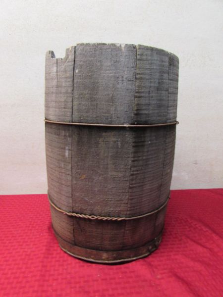 ANTIQUE PRIMITIVE WOODEN  NAIL KEG