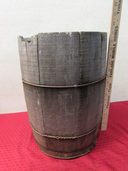 ANTIQUE PRIMITIVE WOODEN  NAIL KEG