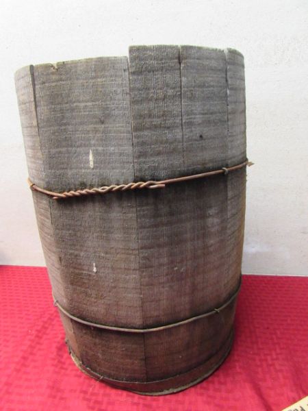 ANTIQUE PRIMITIVE WOODEN  NAIL KEG