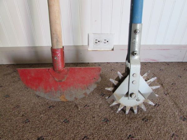 EXCELLENT GARDEN TOOLS - FIBERGLASS HANDLES - RAKE, SHOVEL EDGERS