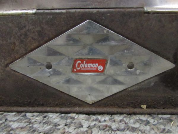 VINTAGE COLEMAN CAMP STOVE OVEN