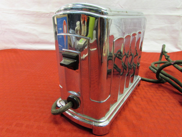 Vintage Toastmaster Waters-Genter 1A4 Chrome Single Slice Toaster Art Deco  Works