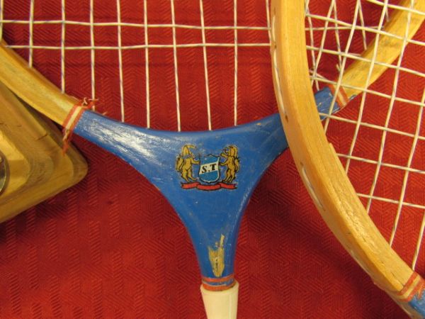 FIVE VINTAGE WOODEN BADMINTON RACKETS WITH BIRDIES