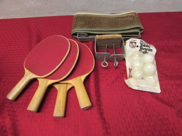 VINTAGE PING PONG SET WITH WOODEN PADDLES, 3 NETS & BALLS