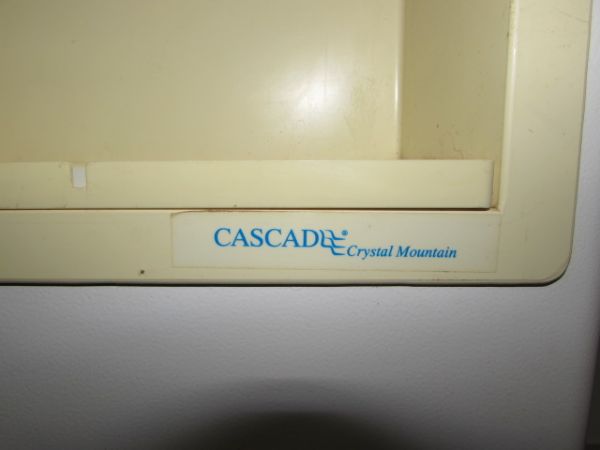CASCADE CRYSTAL MOUNTAIN WATER COOLER - HOT & COLD