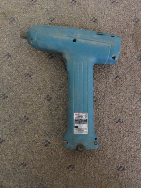 9.6 VOLT CORDLESS MAKITA TOOLS