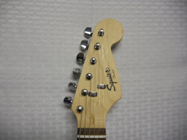 FENDER SQUIER GUITAR