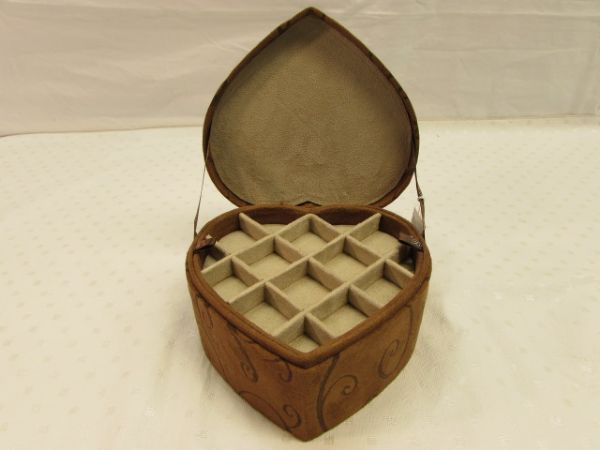 BEAUTIFUL BRIGHTON HEART SHAPED MULTI LEVEL JEWELRY BOX