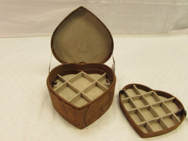 BEAUTIFUL BRIGHTON HEART SHAPED MULTI LEVEL JEWELRY BOX