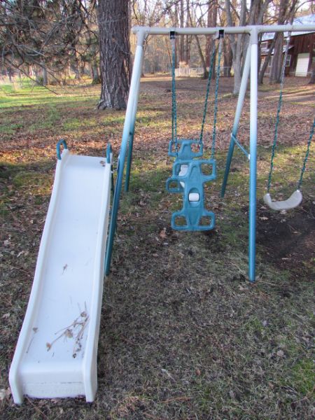 CHILD'S SWING SET WITH SLIDE, GLIDER, WHIRLY-TWIRL & MORE!