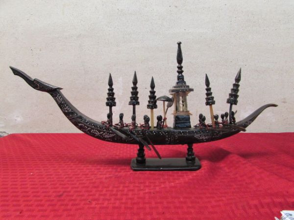 CIRCA 1950'S BLACK HORN HAND CARVED CHINESE DRAGON BOAT