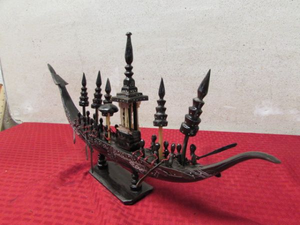 CIRCA 1950'S BLACK HORN HAND CARVED CHINESE DRAGON BOAT