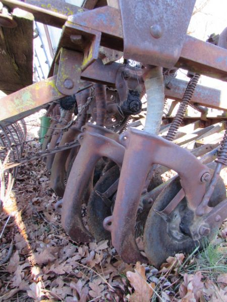 VINTAGE JOHN DEERE VAN BRUNDT SEED DRILL - TO SEED ACRES!  