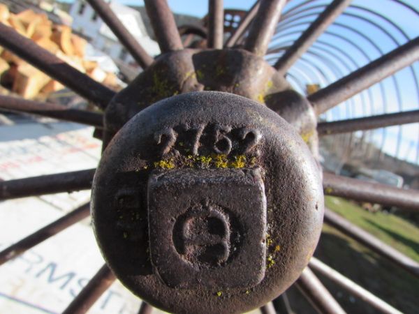 WORKING ANTIQUE JOHN DEERE DUMP RAKE