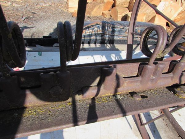 WORKING ANTIQUE JOHN DEERE DUMP RAKE