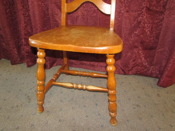 VINTAGE MAPLE LATE COLONIAL LADDER BACK CHAIR 
