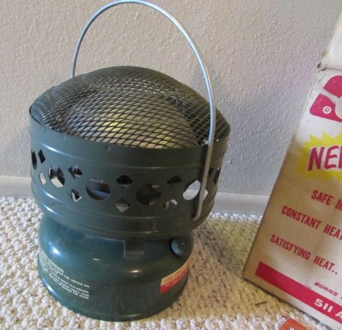 VINTAGE COLEMAN HEATER,  HAND WARMERS & FLUID