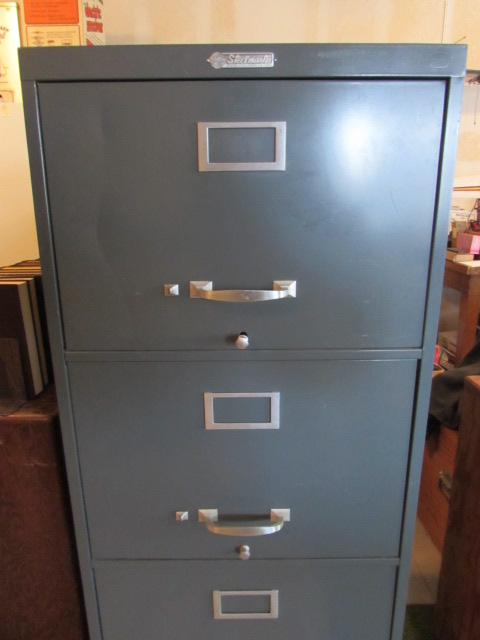 lot detail - steelmaster 4 drawer file cabinet