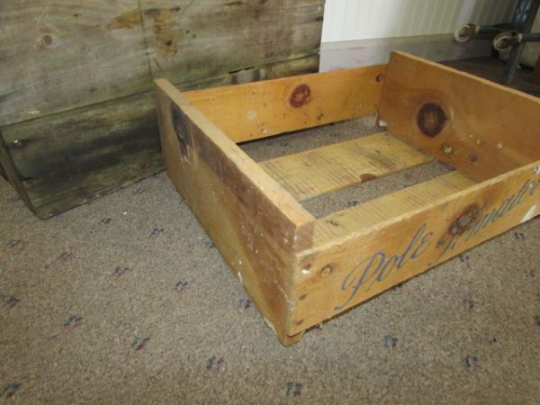 RUSTIC WOODEN POLE TOMATOES CRATE & PRIMITIVE WOOD BOX
