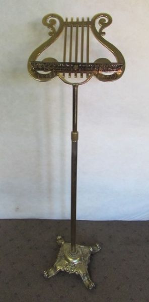 SOLID BRASS MUSIC STAND