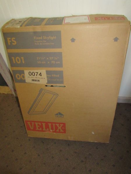 VELUX FIXED SKYLIGHT & EDL FLASHING - NIB