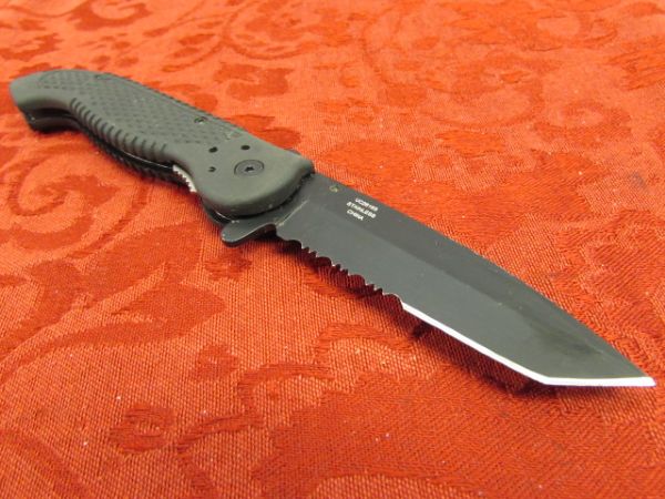 CRKT FOLDING TANTO KNIFE WITH 4 POSITION CLIP - NICE!