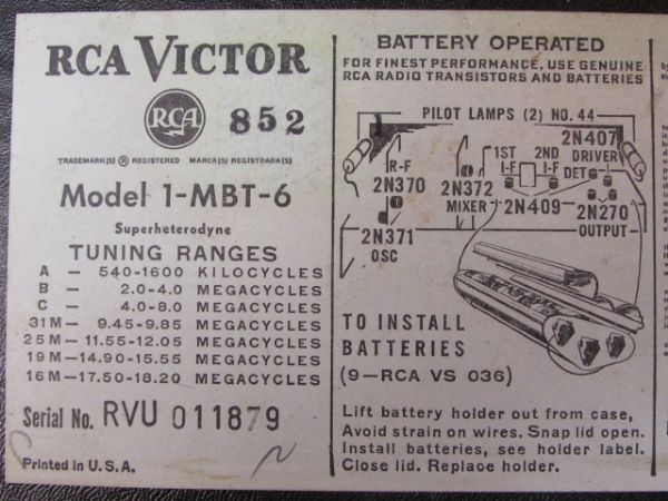 RCA VICTOR 7 BAND BATTERY OPERATED STRATO WORLD RADIO