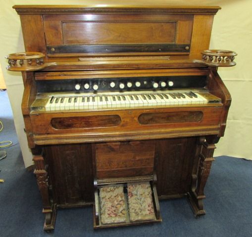 ANTIQUE PUMP ORGAN IN A BEAUTIFUL CABINET! 