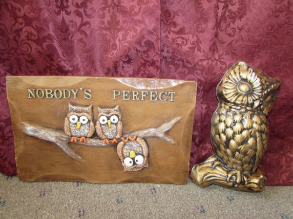CUTE CHALKWARE OWL WALL PLAQUES