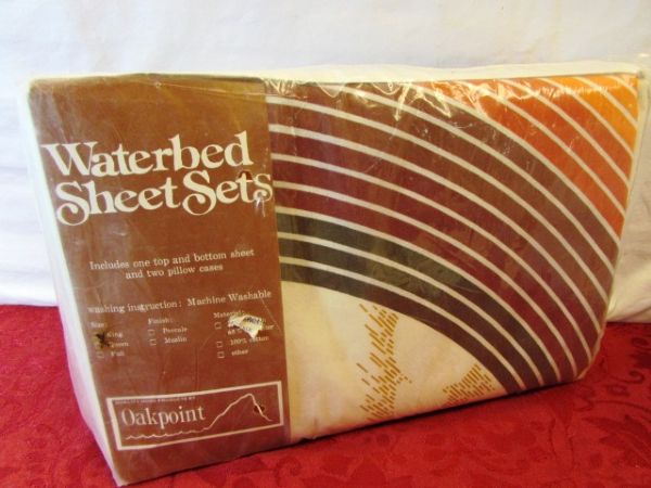 LOTS OF NEW SHEETS & PILLOW CASES IN ASSORTED SIZES & COLORS 