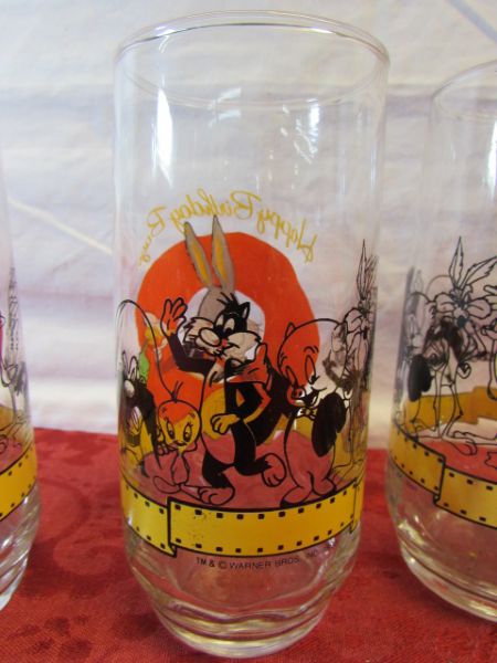 VERY COLLECTIBLE BUGS BUNNY 50TH BIRTHDAY GLASSES 