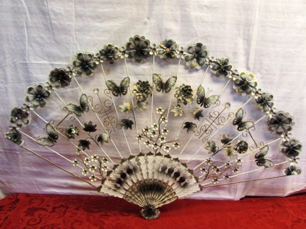 BEAUTIFUL METAL WALL ART FAN WITH BUTTERFLIES & FLOWERS