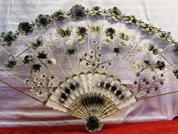 BEAUTIFUL METAL WALL ART FAN WITH BUTTERFLIES & FLOWERS