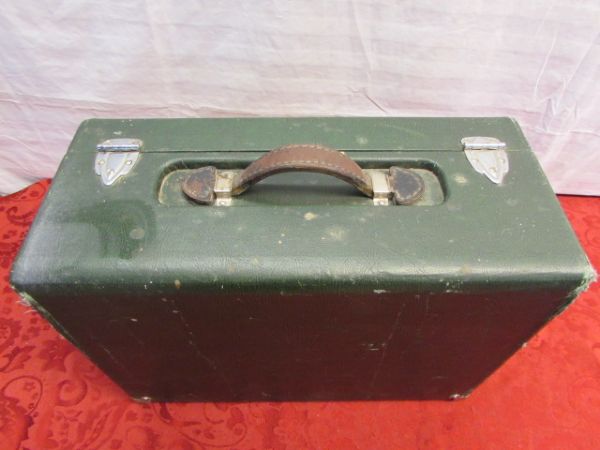 STURDY GUN BOX WITH HANDLE