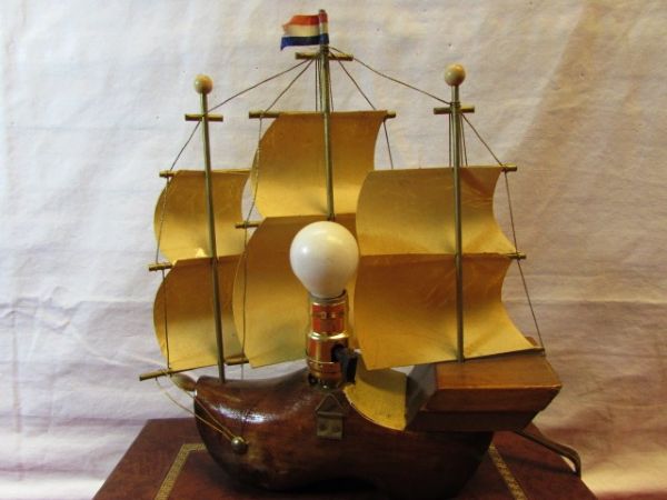 THE FLYING DUTCHMAN SAILING SHIP LIGHT