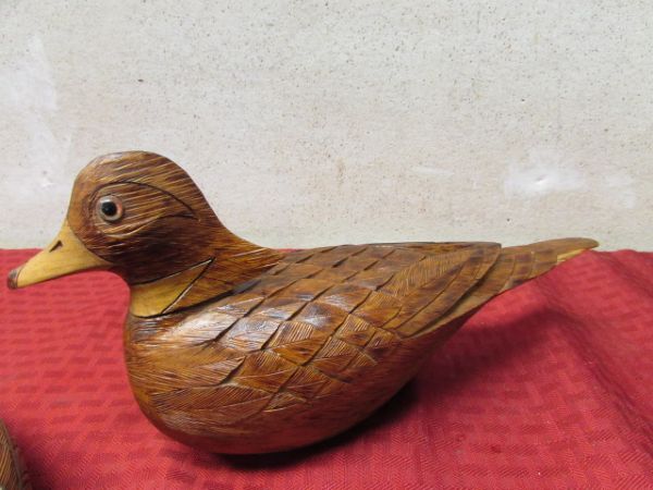 VERY WELL DONE HAND CARVED WOOD DUCKS