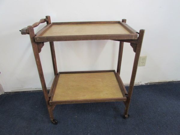 VERSATILE VINTAGE TEA CART WITH REMOVABLE TRAYS