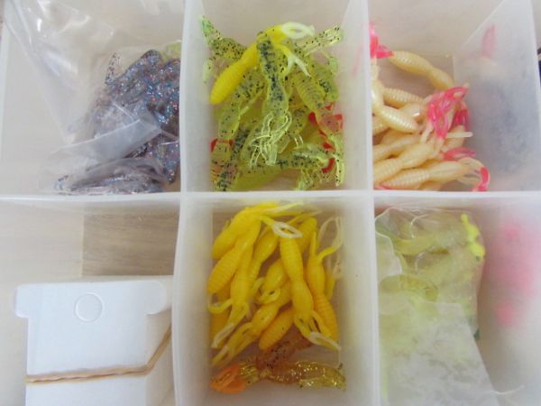 MINI PLASTIC CRAYFISH AND TWIL TAIL JIGS IN TACKLE BOX