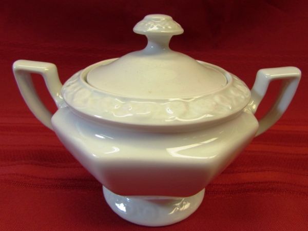 BEAUTIFUL ROSENTHAL MARIA TEA POT & SUGAR BOWL