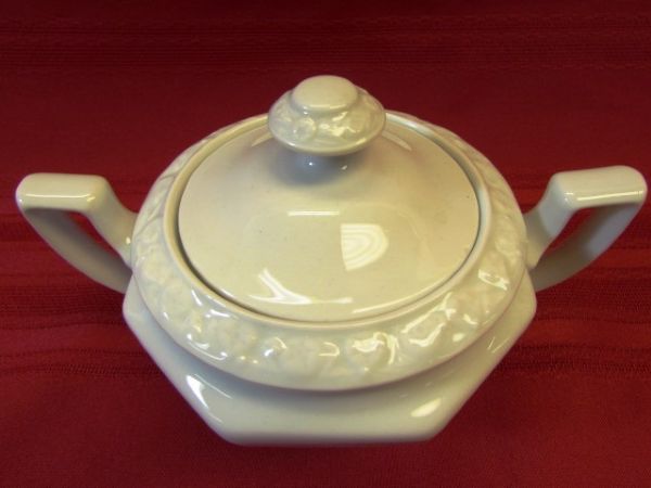 BEAUTIFUL ROSENTHAL MARIA TEA POT & SUGAR BOWL