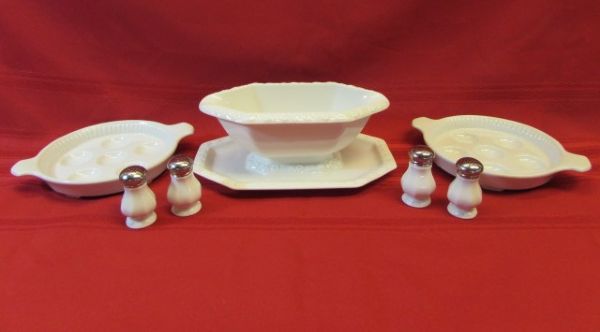 ROSENTHAL MARIA GRAVY BOAT & SALT & PEPPER SHAKERS PLUS ESCARGOT DISHES 