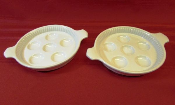 ROSENTHAL MARIA GRAVY BOAT & SALT & PEPPER SHAKERS PLUS ESCARGOT DISHES 