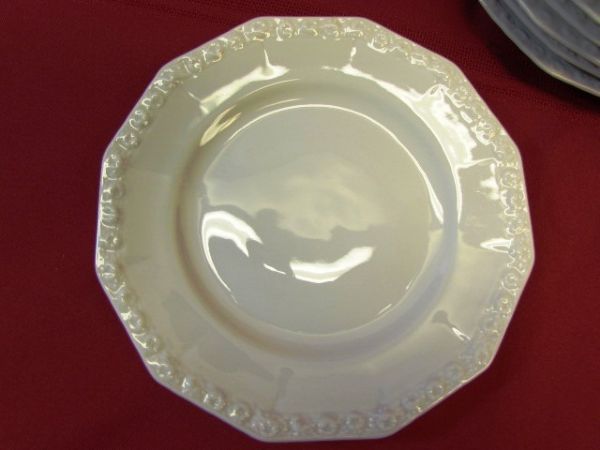 ROSENTHAL MARIA DESSERT/BREAD & BUTTER PLATES  