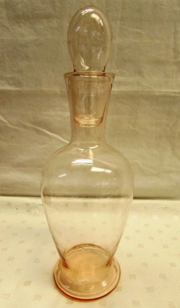 ELEGANT PINK GLASS DECANTER & GLASS SET, HAVERHILL'S CORK JET & OLD WORLD DÉCOR 