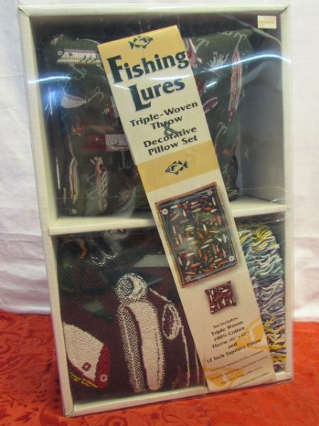 FABULOUS FISHING RETREAT DÉCOR - NIB THROW BLANKET & PILLOW, S&P SHAKERS & FRAME